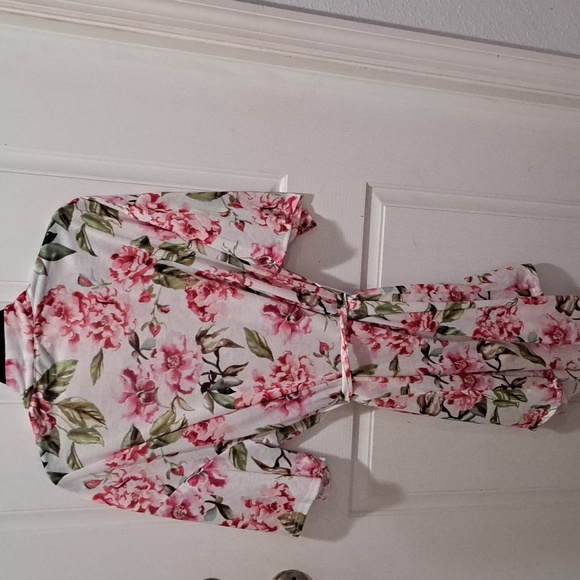 Show Me Your Mumu Floral Robe - Picture 7 of 9